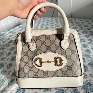 Gucci Horsebit 1955 mini top handle bag GG Supreme and white leather